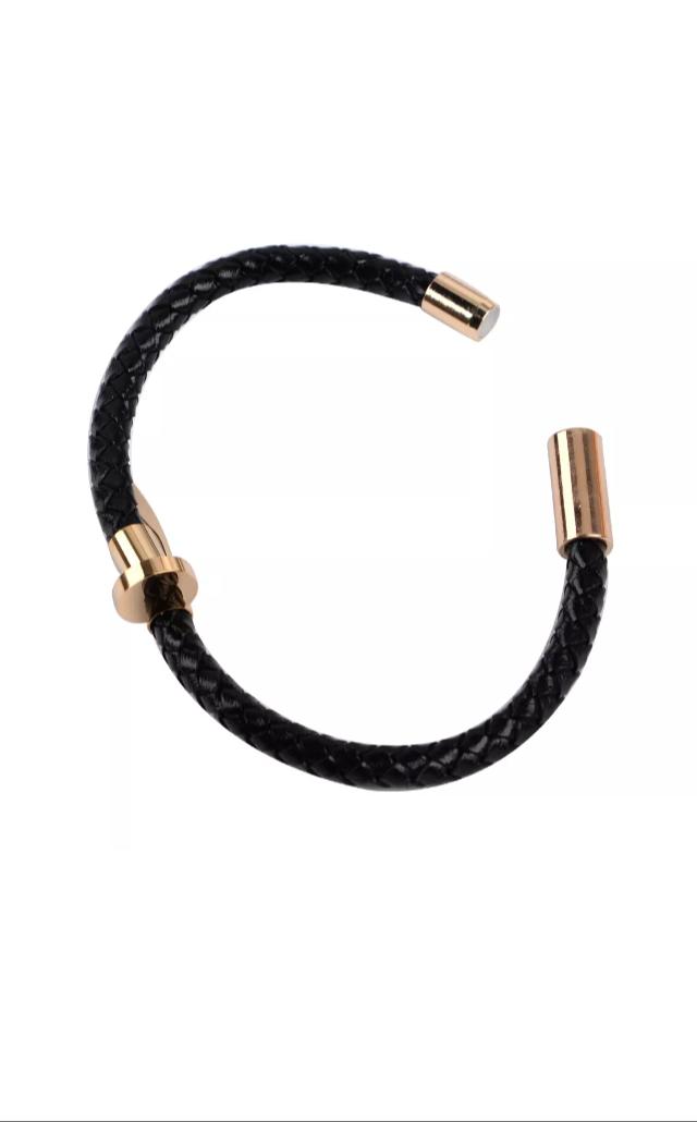 Stainless steel Men's Nail  Leather Bracelet